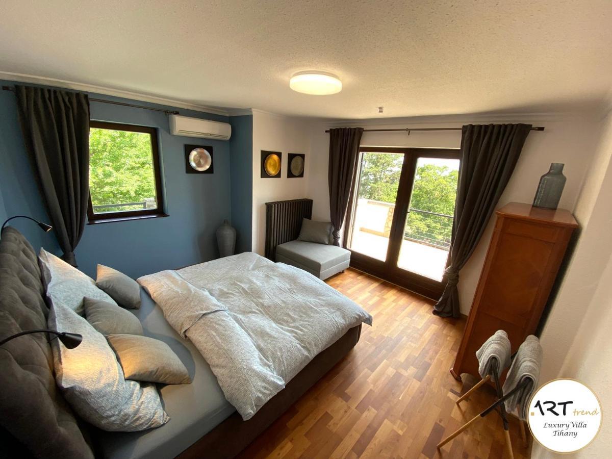 Arttrend Luxury Villa Tihany Luaran gambar