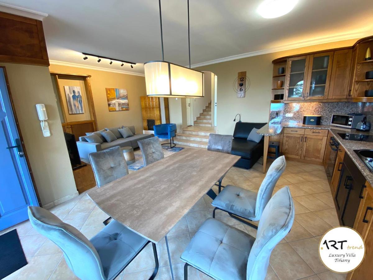 Arttrend Luxury Villa Tihany Luaran gambar