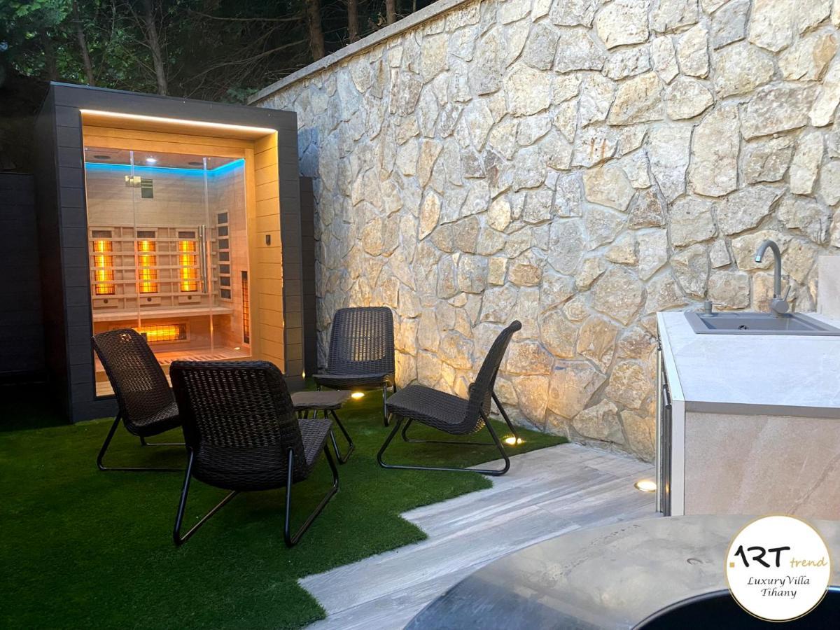 Arttrend Luxury Villa Tihany Luaran gambar